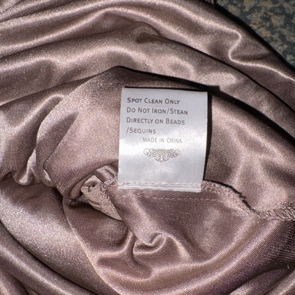 Sue Wong Little Black Dress/ Embroidery/ Size-6 EUC - Picture 6 of 11